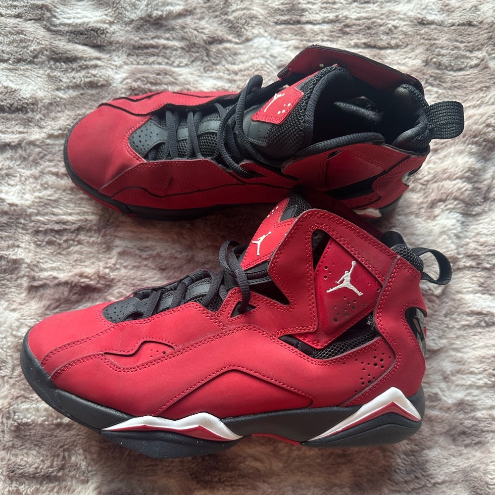 Jordan’s - Size 8